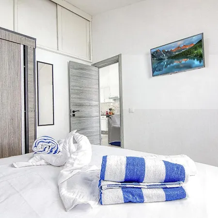 Porches D52 Apartamento *